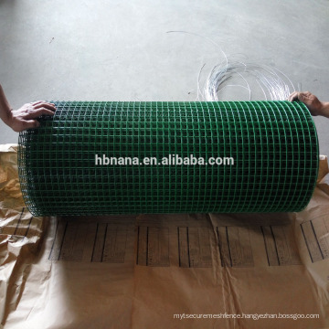 PVC coated welded wire mesh roll / PVC Coated Galvanized Welded Wire Mesh Rolls